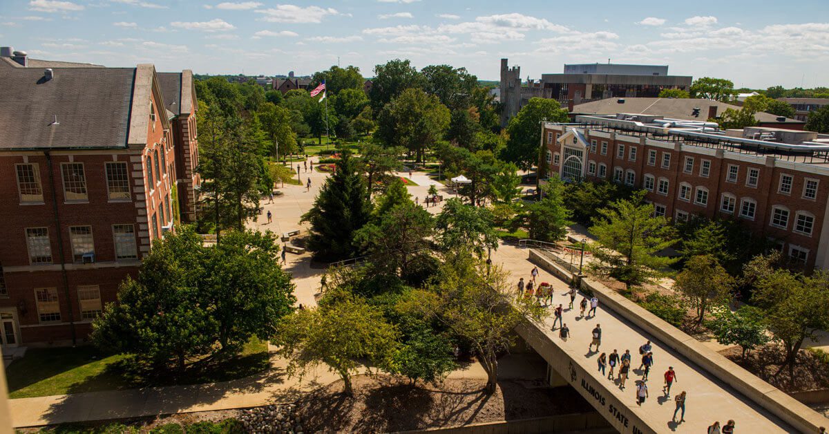 Illinois State University kampüs fotoğrafı