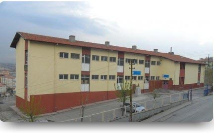 Nallıhan Sakarya Ortaokulu kampüs fotoğrafı