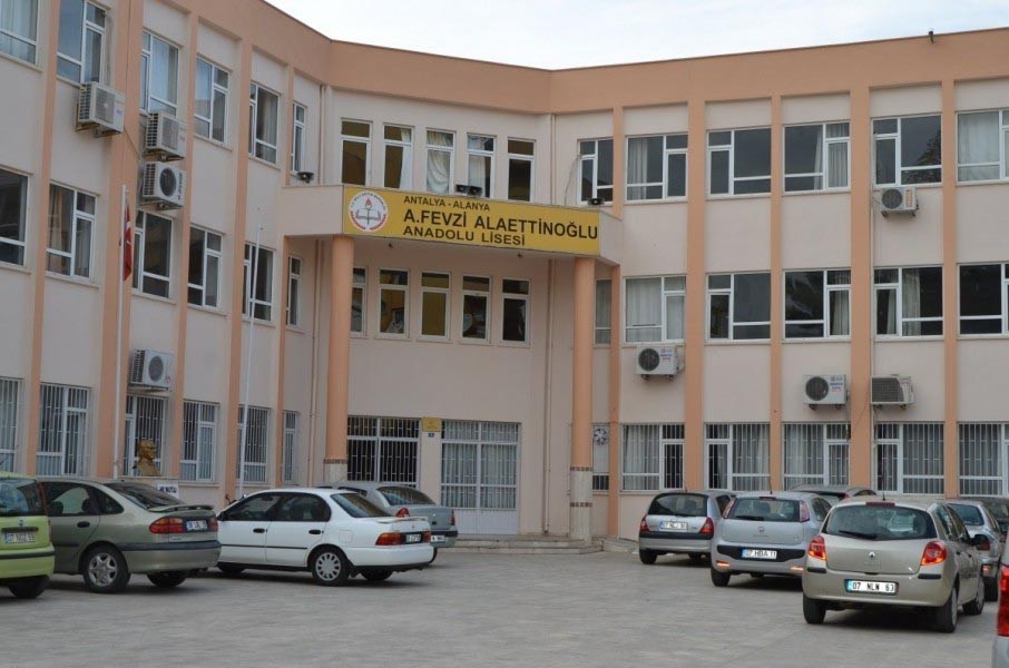 A. Fevzi Alaettinoğlu Anadolu Lisesi kampüs fotoğrafı