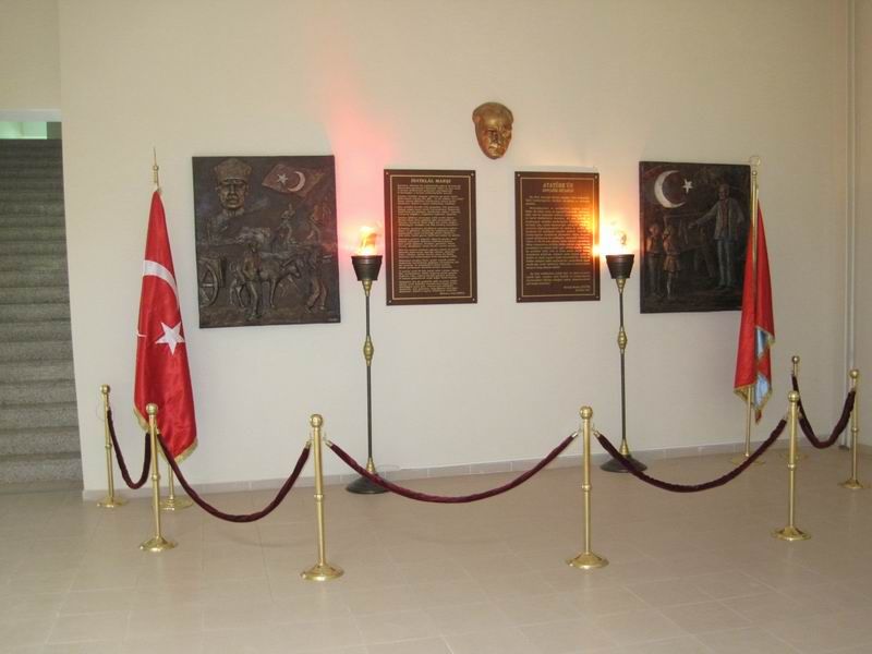 Adana Kız Lisesi Fotoğrafları 4