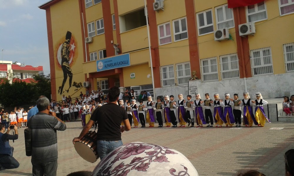 Çukurova Alparslan İlkokulu Fotoğrafları 1