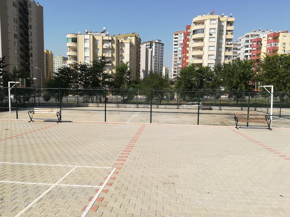 Çukurova Selahaddin Eyyubi İmam Hatip Ortaokulu Fotoğrafları 2