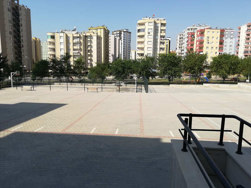 Çukurova Selahaddin Eyyubi İmam Hatip Ortaokulu Fotoğrafları 5