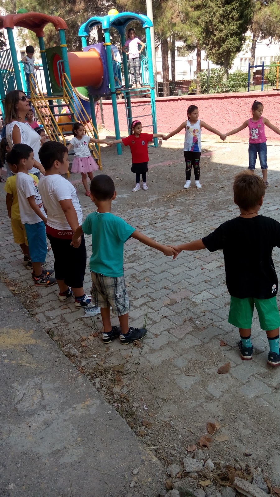 Çukurova Ertuğrul Gazi İlkokulu Fotoğrafları 2