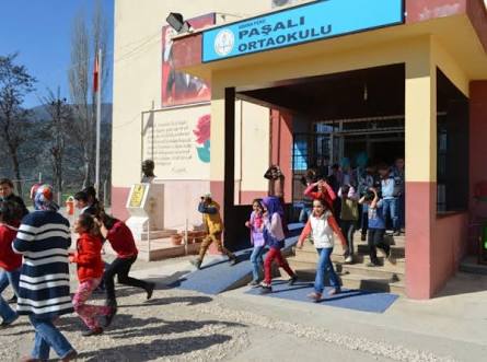 Kırıkuşağı İlkokulu Fotoğrafları 1