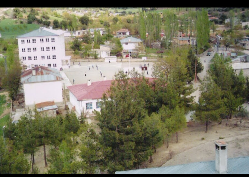 Kırıkuşağı İlkokulu Fotoğrafları 3