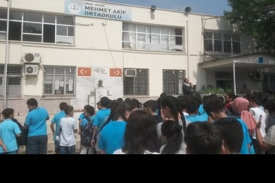 Malıhıdırlı İlkokulu fotoğraf 2