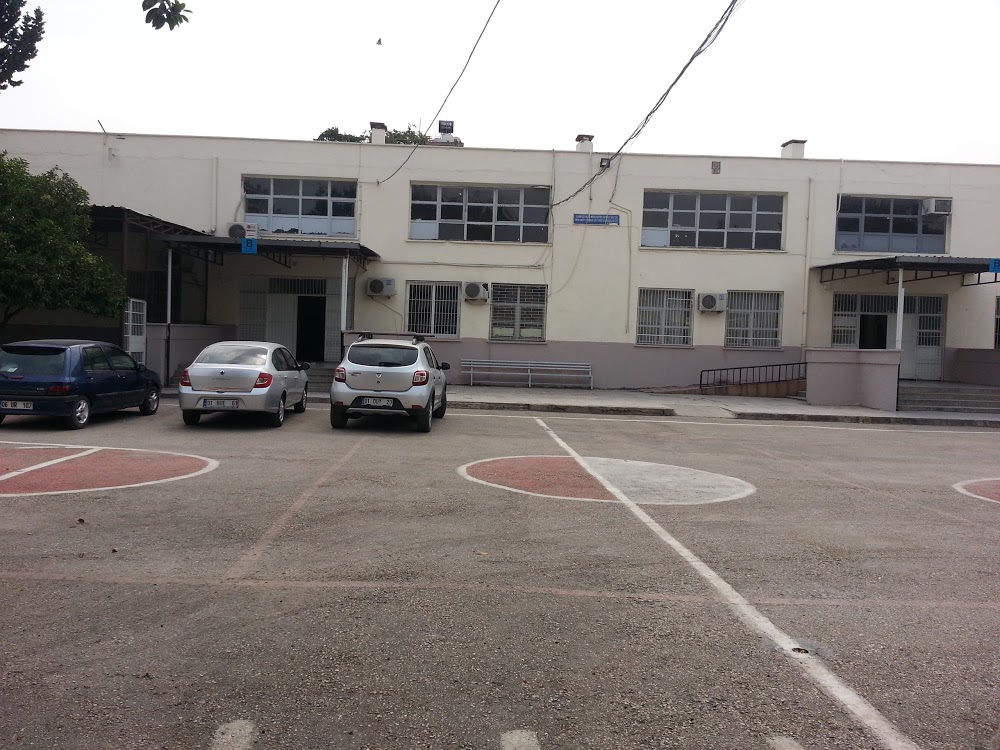 Malıhıdırlı Ortaokulu Fotoğrafları 2