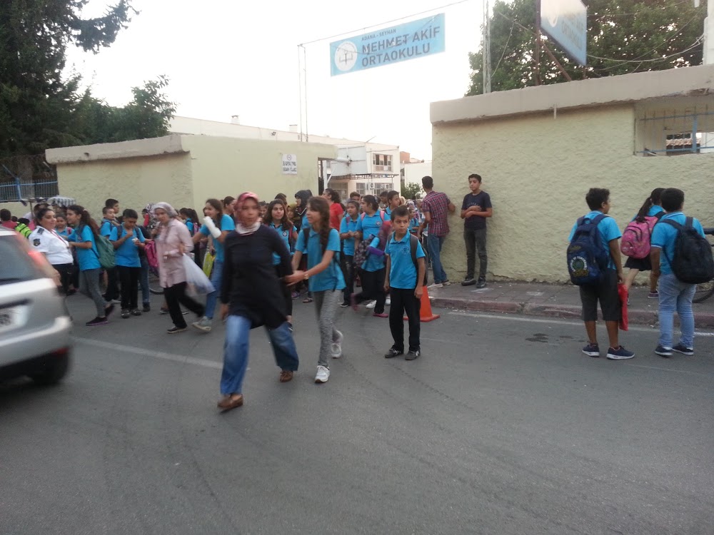 Malıhıdırlı Ortaokulu Fotoğrafları 4