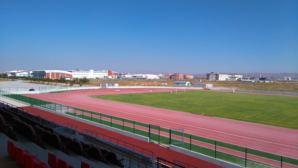 Kozan Bucak Çok Programlı Anadolu Lisesi Fotoğrafları 1