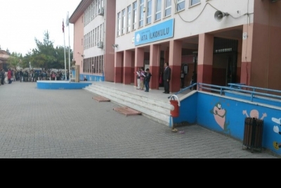 Sarıçam Göztepe İlkokulu fotoğraf 1