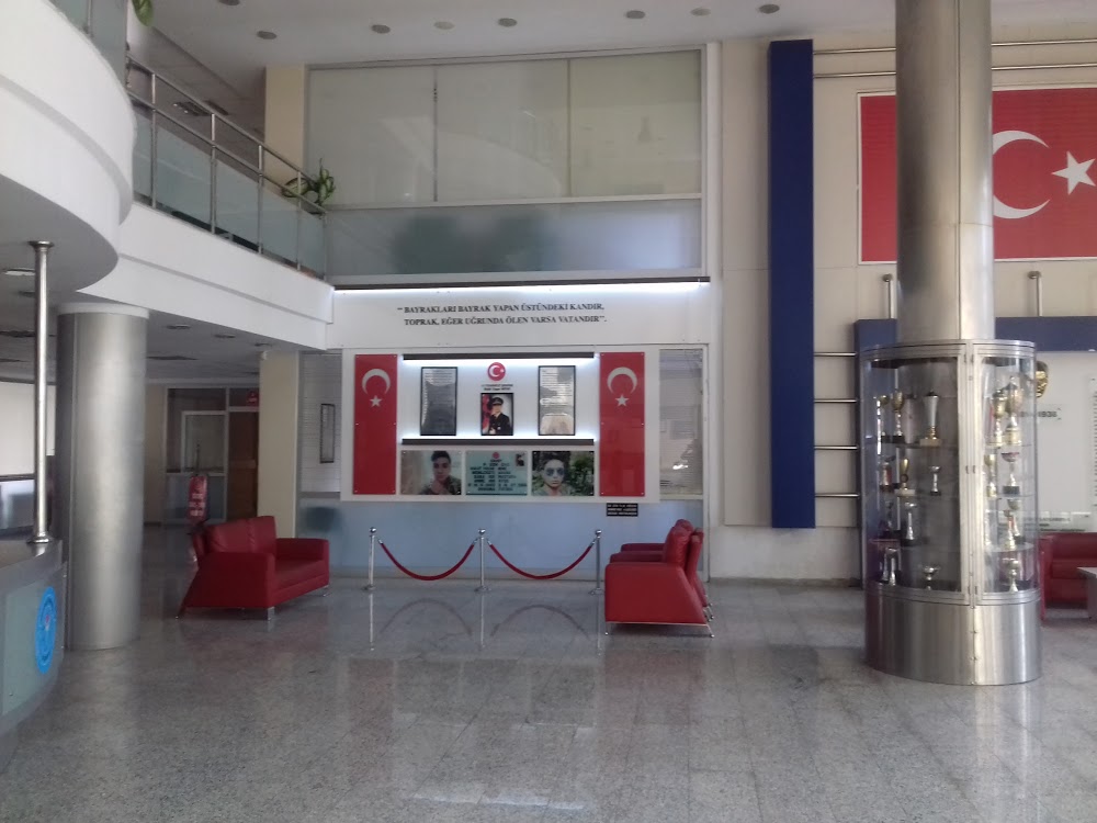 Seyhan 15 Temmuz Şehitleri İmam Hatip Ortaokulu Fotoğrafları 8