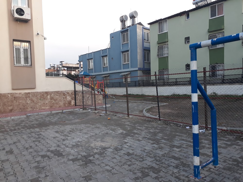 Akkapı Şehit Kemal Yüzgeç Ortaokulu Fotoğrafları 1