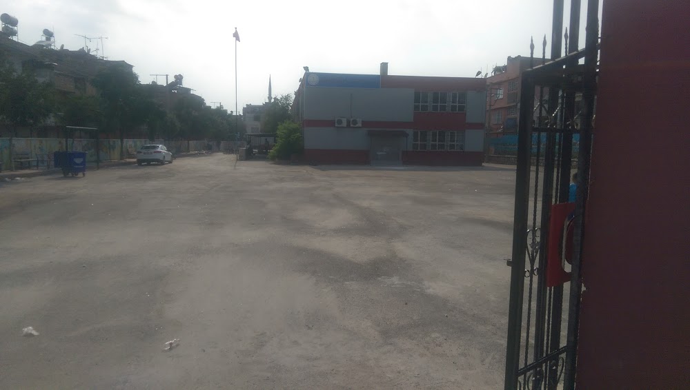 Seyhan Barbaros Ortaokulu Fotoğrafları 3