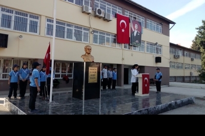 İmamoğlu Cumhuriyet Ortaokulu fotoğraf 5