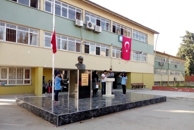İmamoğlu Cumhuriyet Ortaokulu Fotoğrafları 1