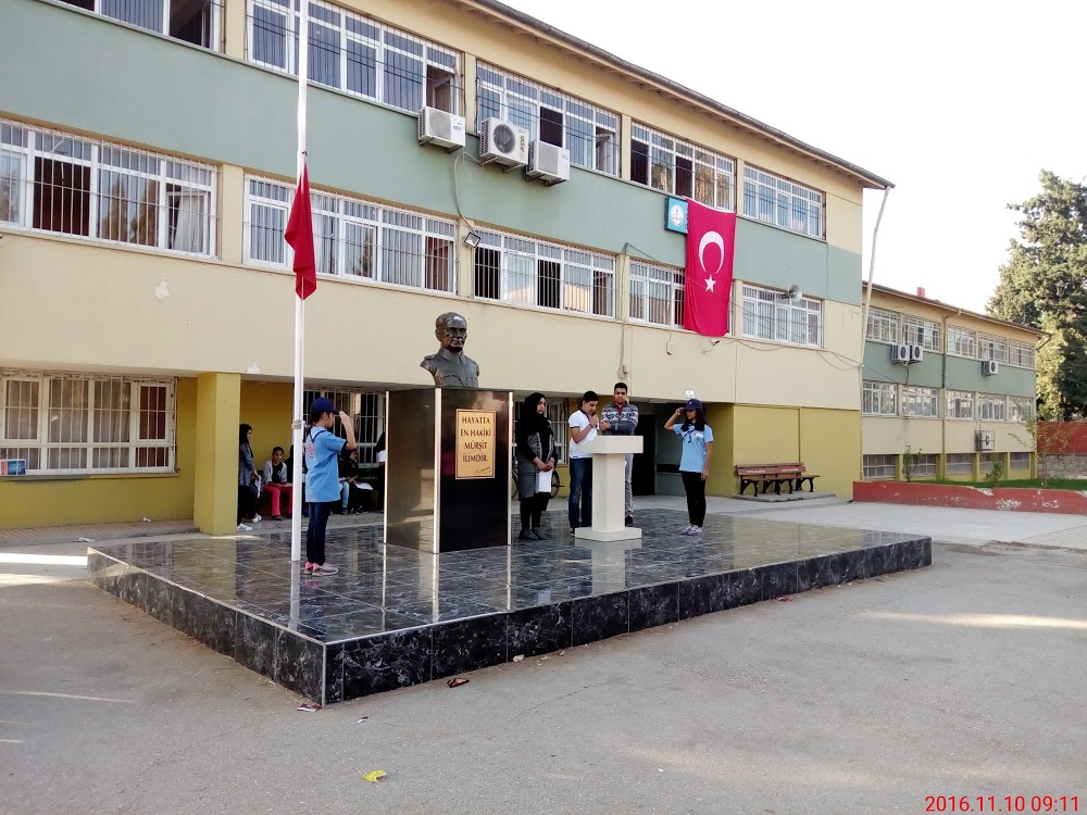 Yüreğir Cumhuriyet Ortaokulu Fotoğrafları 2