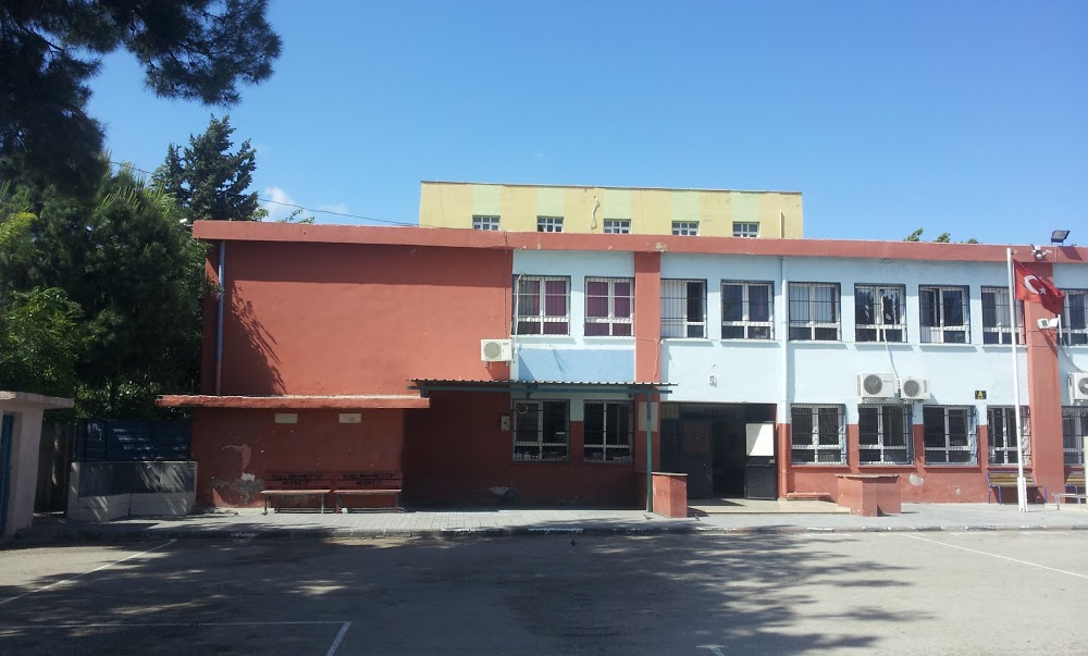 Seyhan Cumhuriyet Ortaokulu Fotoğrafları 1