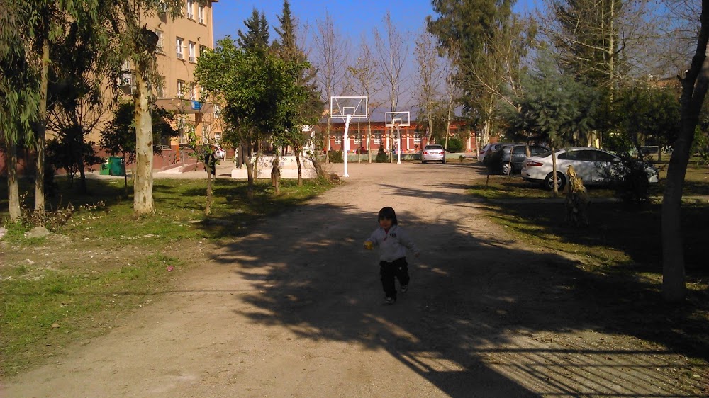 Hadırlı Ortaokulu Fotoğrafları 1