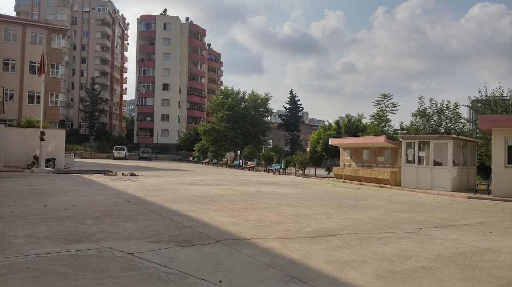 İlhan Atış Anadolu Lisesi Fotoğrafları 2