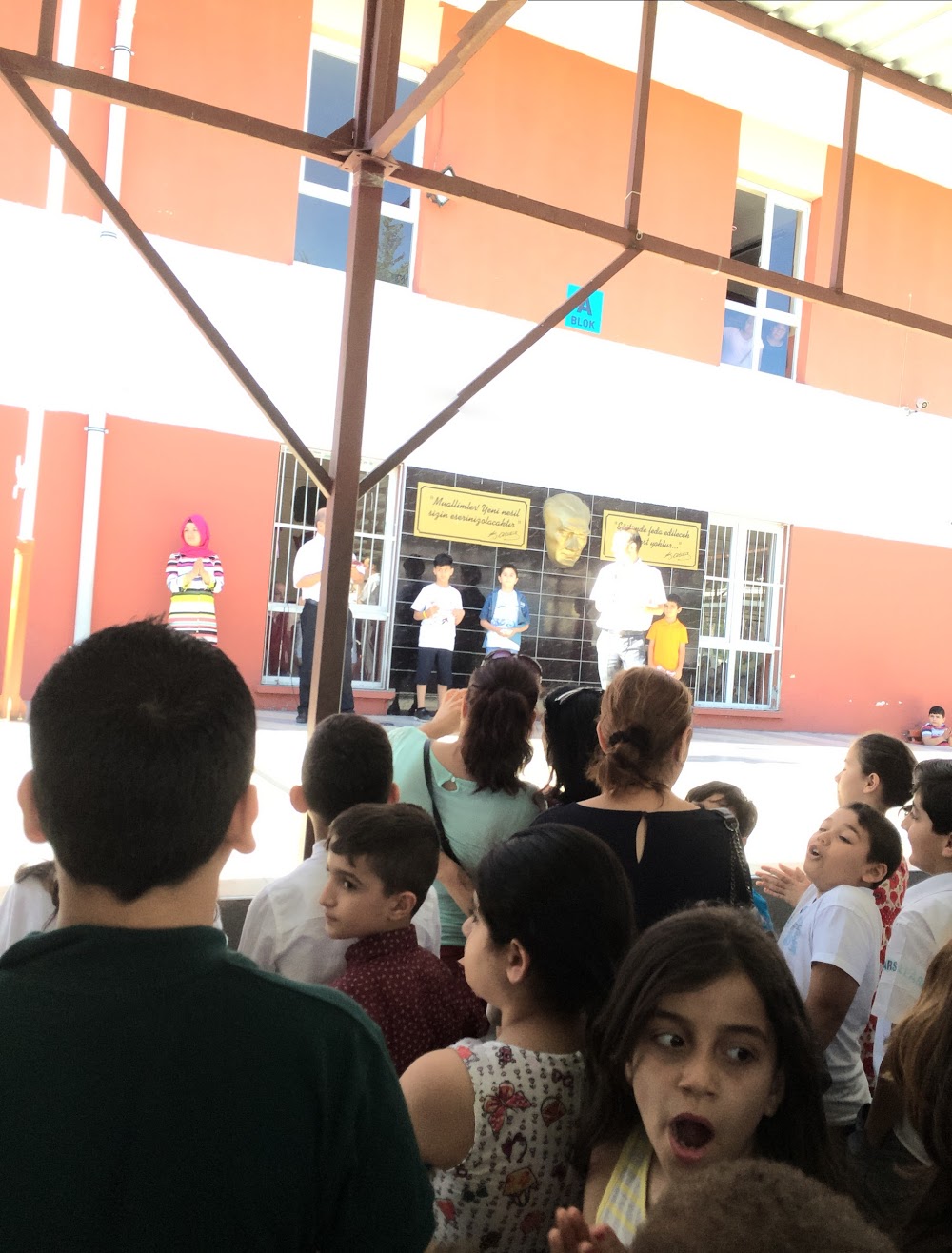 Seyhan Necatibey İlkokulu Fotoğrafları 1