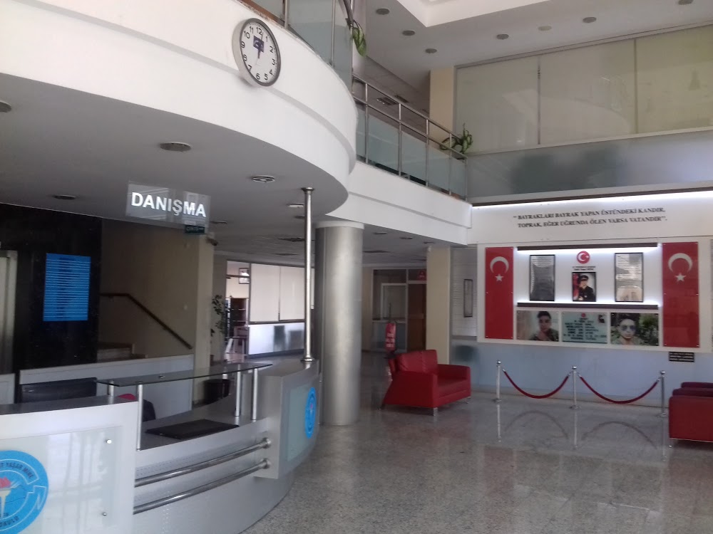 Şehit Halit Yaşar Mine Ortaokulu Fotoğrafları 1