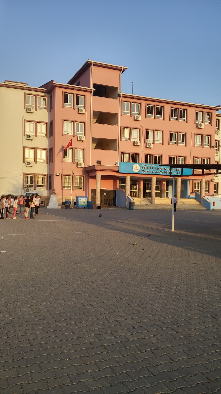 Şehit İdris Güler Ortaokulu Fotoğrafları 4