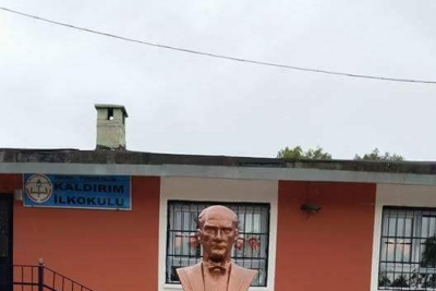 Kaldırım Ortaokulu fotoğraf 1
