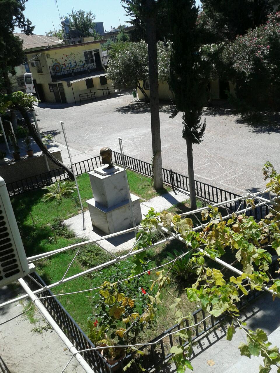 Yüreğir Albay İbrahim Karaoğlanoğlu İlkokulu Fotoğrafları 1