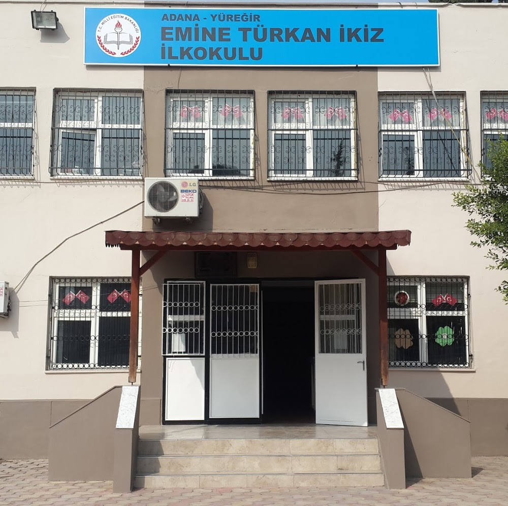 Emine Türkan İkiz Ortaokulu Fotoğrafları 1