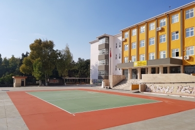 Lokman Hekim Anadolu Lisesi fotoğraf 1