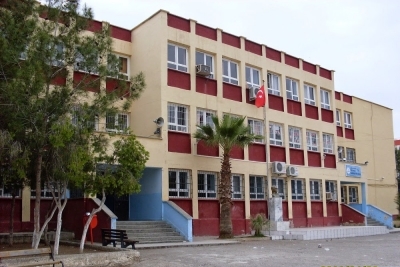 Kozan 100. Yıl İlkokulu fotoğraf 4