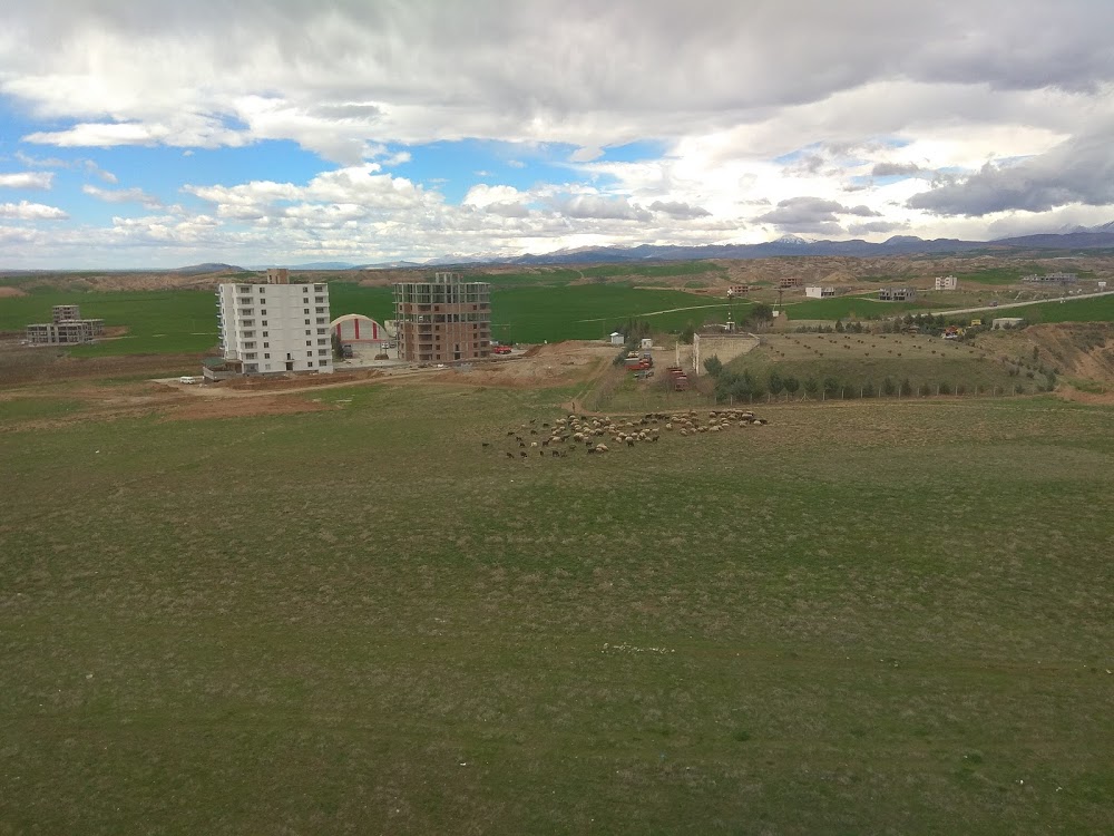 Gölbaşı Gazi İlkokulu Fotoğrafları 1