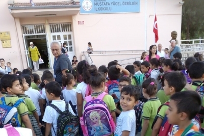 Mustafa Yücel Özbilgin İlkokulu Fotoğrafları 2