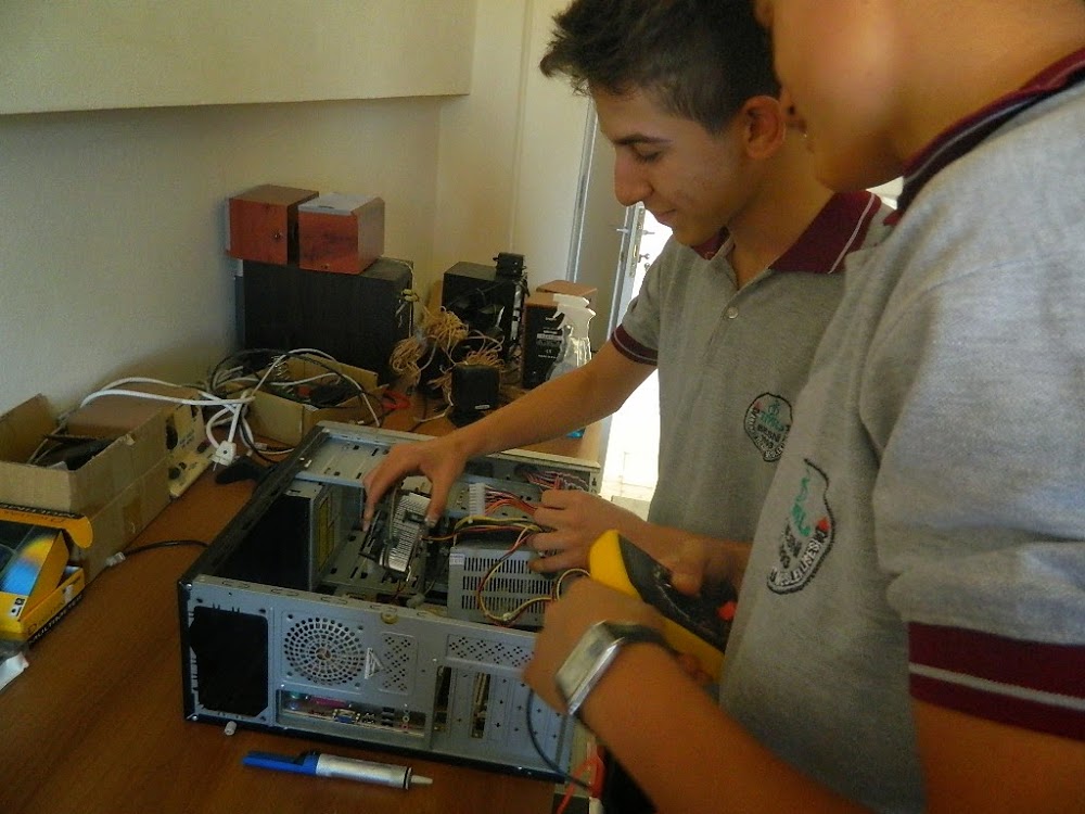 Besni Şehit Eren Kupal Mesleki Ve Teknik Anadolu Lisesi Fotoğrafları 5