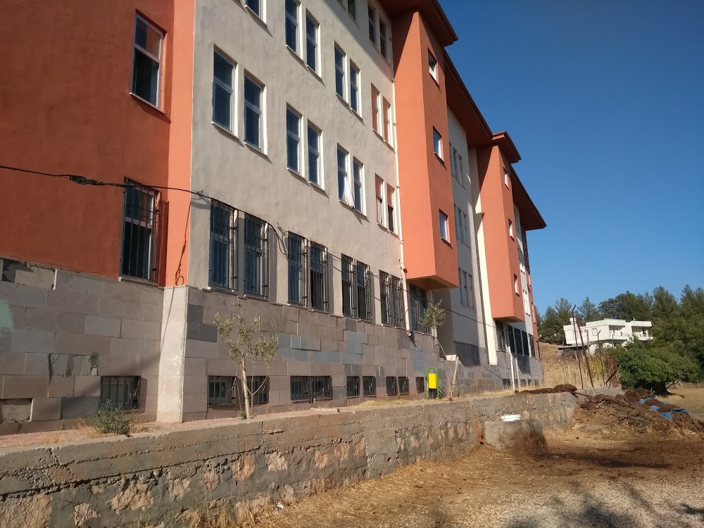 Gerger Çok Programlı Lisesi Fotoğrafları 2