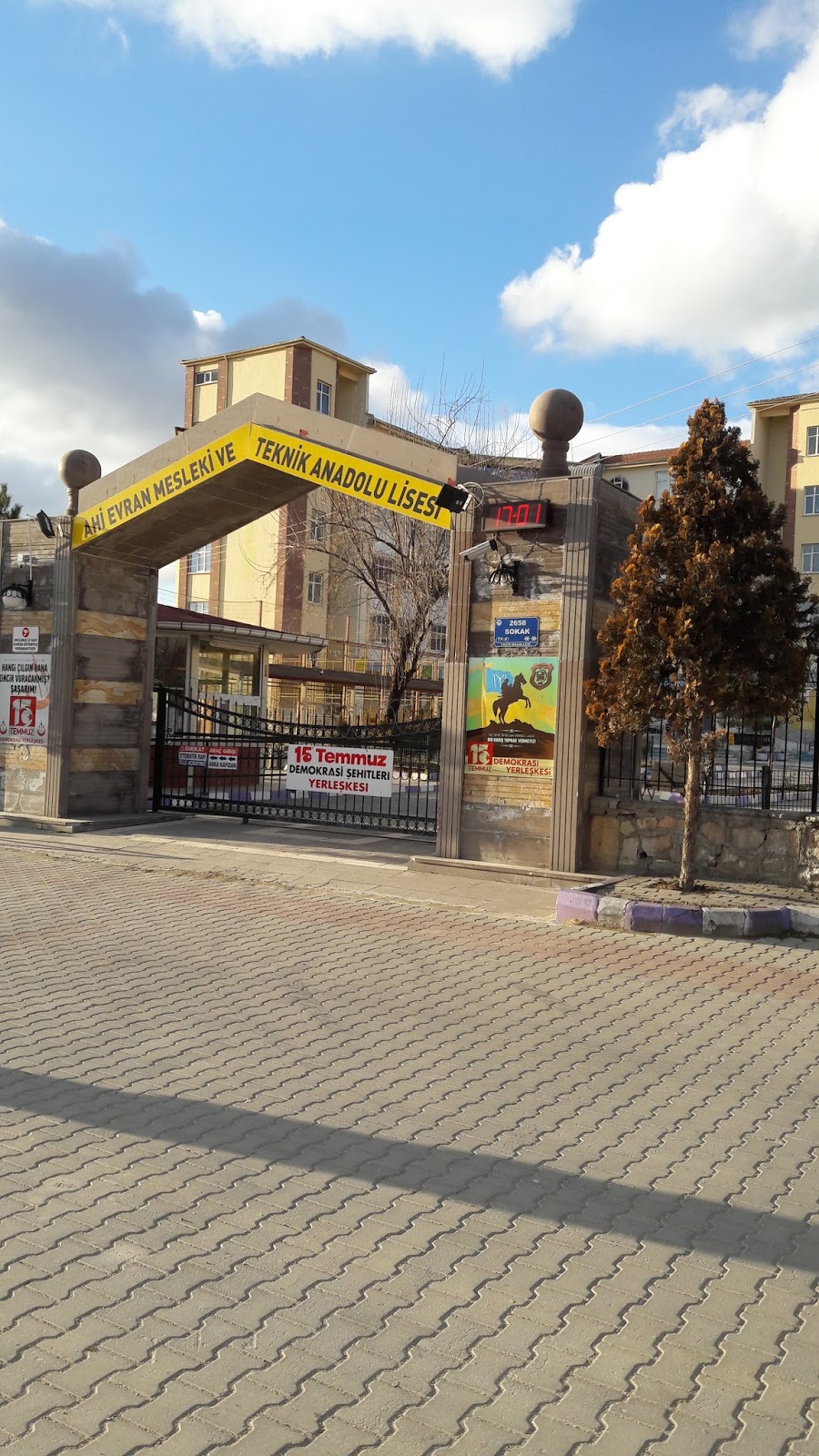 Afyonkarahisar Ahi Evran Mesleki Ve Teknik Anadolu Lisesi Fotoğrafları 4