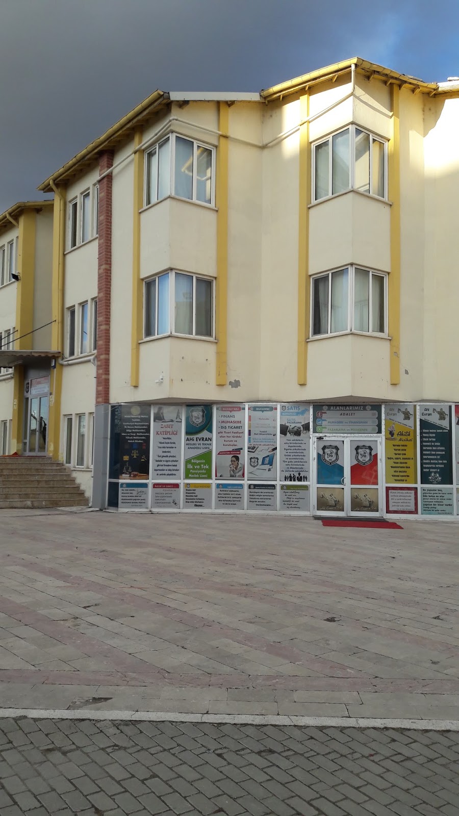 Afyonkarahisar Ahi Evran Mesleki Ve Teknik Anadolu Lisesi Fotoğrafları 5