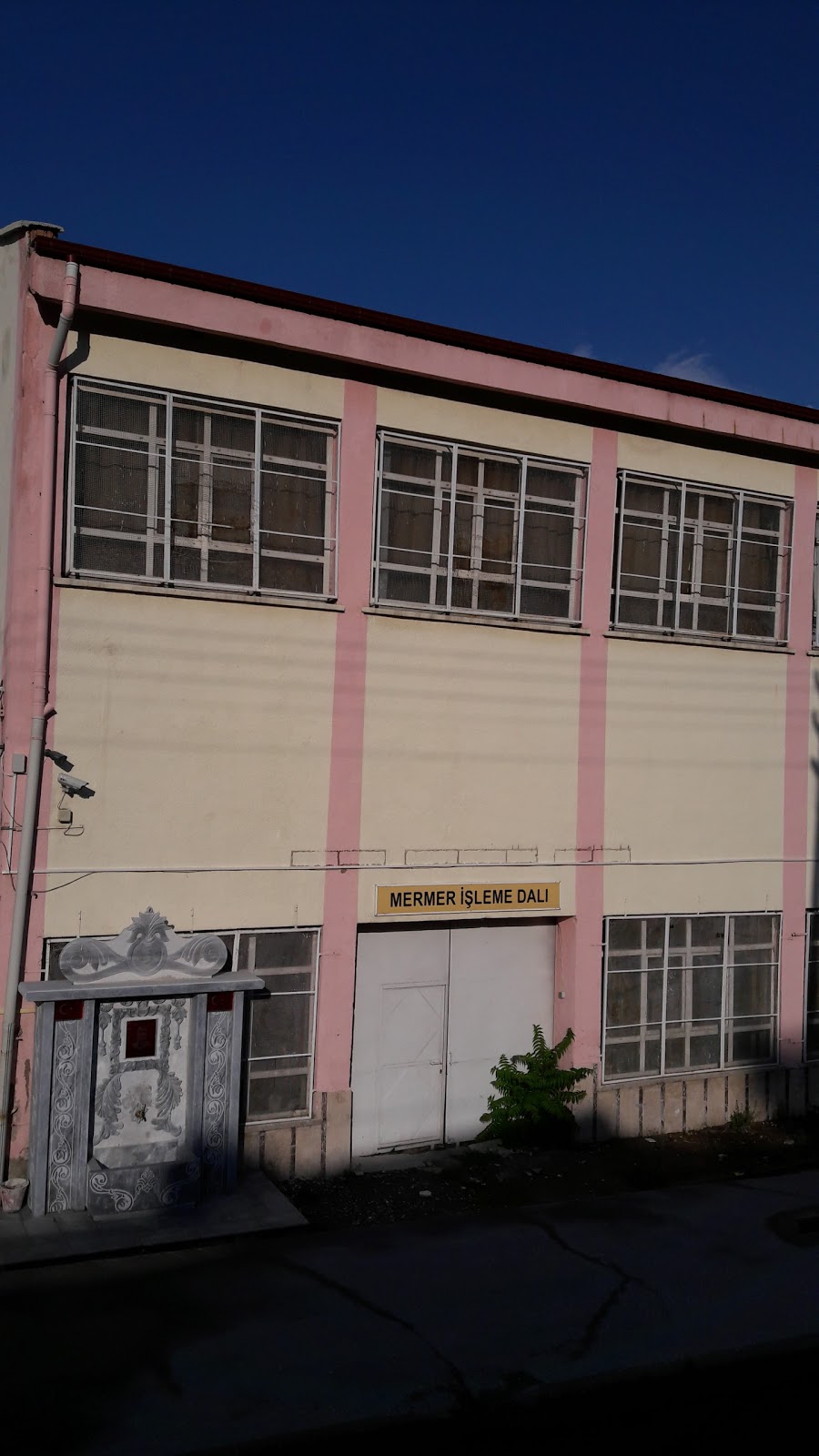 Afyonkarahisar Atatürk Mesleki Ve Teknik Anadolu Lisesi Fotoğrafları 3