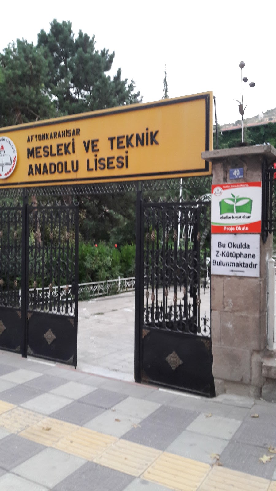 Afyonkarahisar Gazi Mesleki Ve Teknik Anadolu Lisesi Fotoğrafları 7