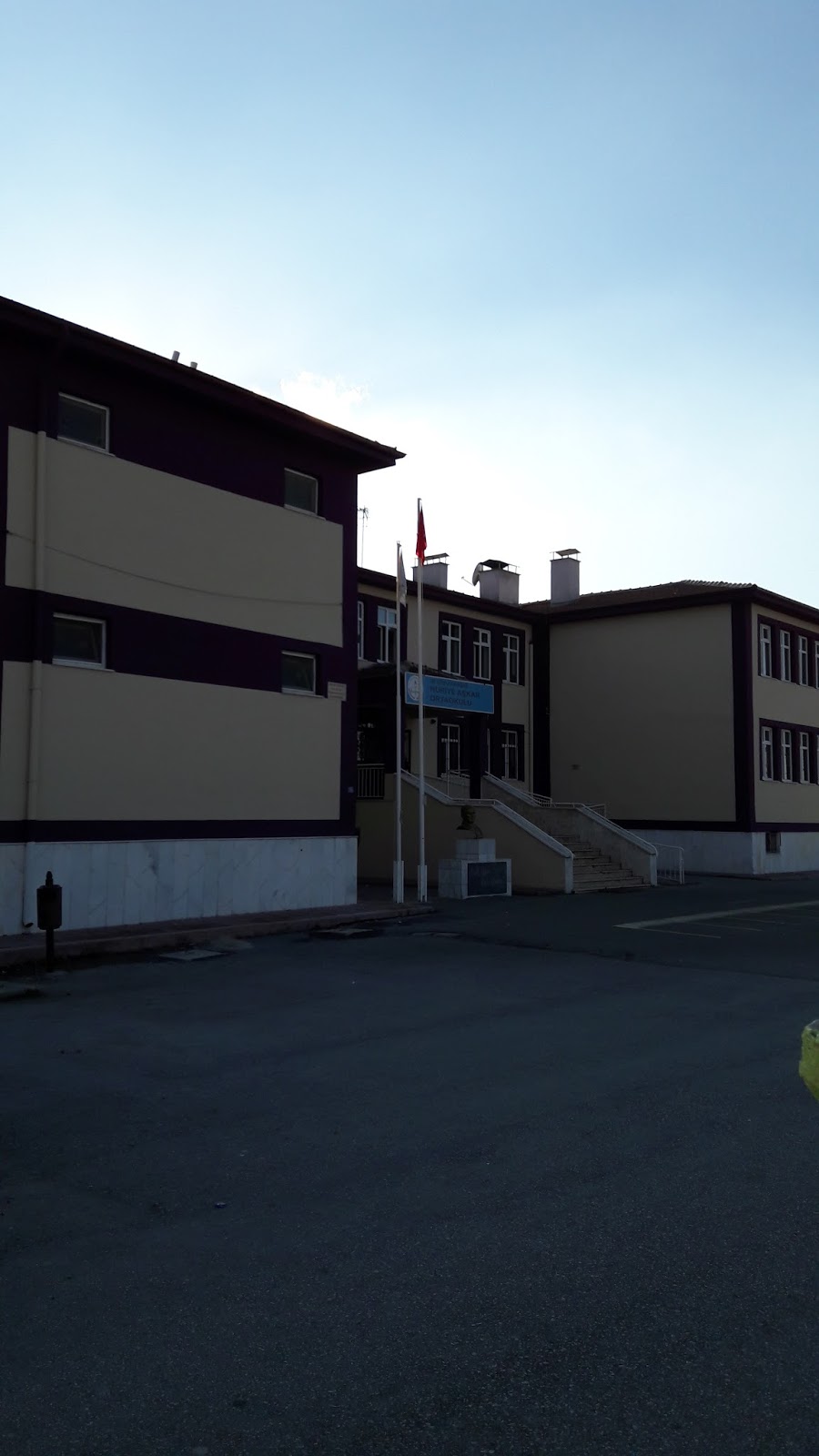 Huriye Aşkar Ortaokulu Fotoğrafları 5