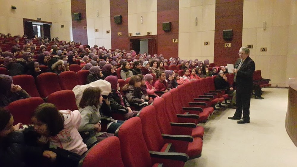 Afyonkarahisar Kız Anadolu İmam Hatip Lisesi Fotoğrafları 6