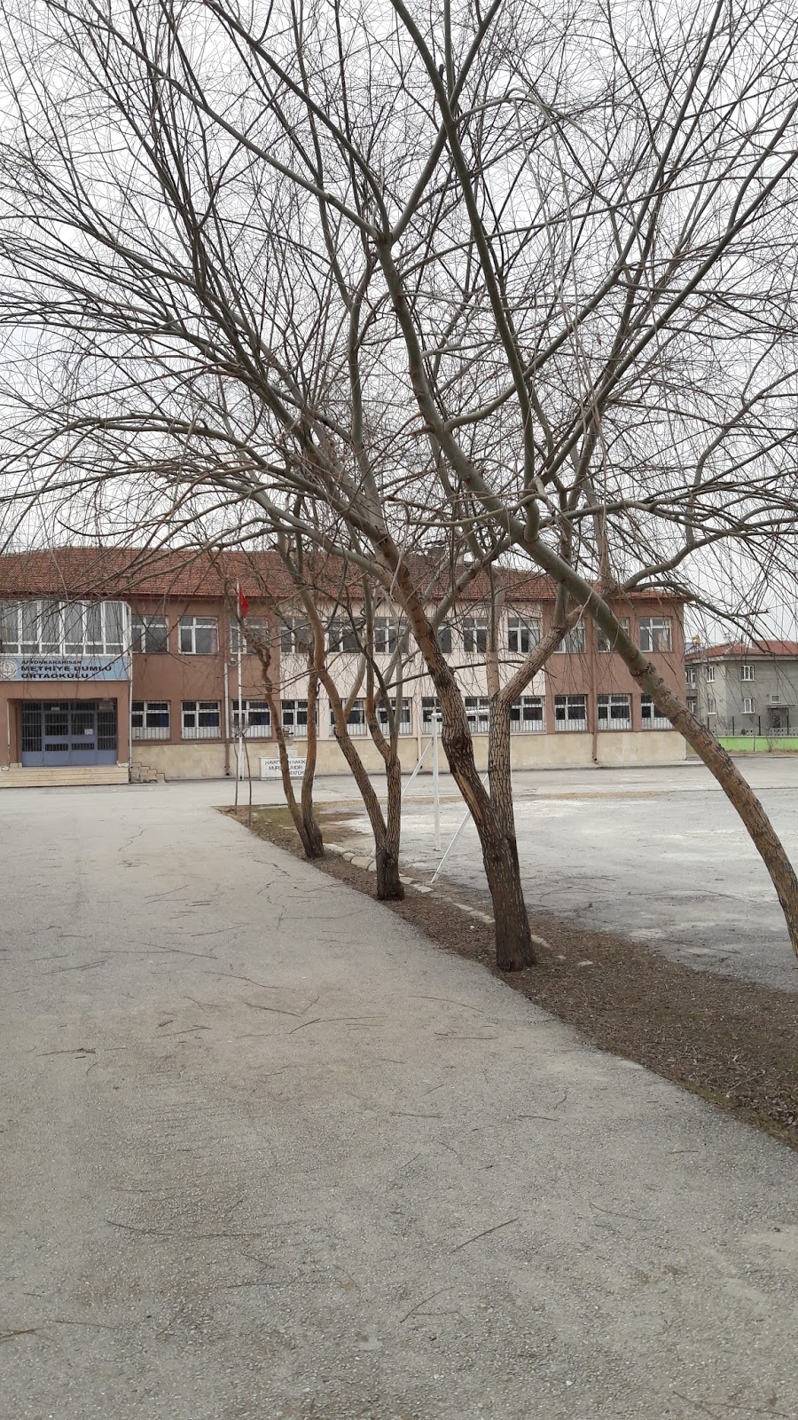 Methiye Dumlu Ortaokulu Fotoğrafları 2