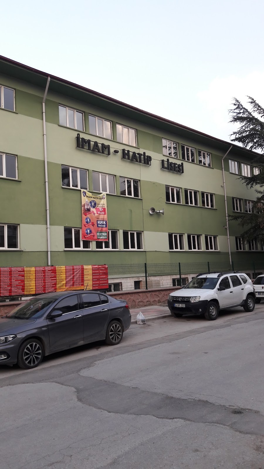 Afyonkarahisar Tobb Kız Anadolu İmam Hatip Lisesi Fotoğrafları 6