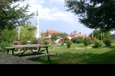 Deresinek Ortaokulu fotoğraf 1
