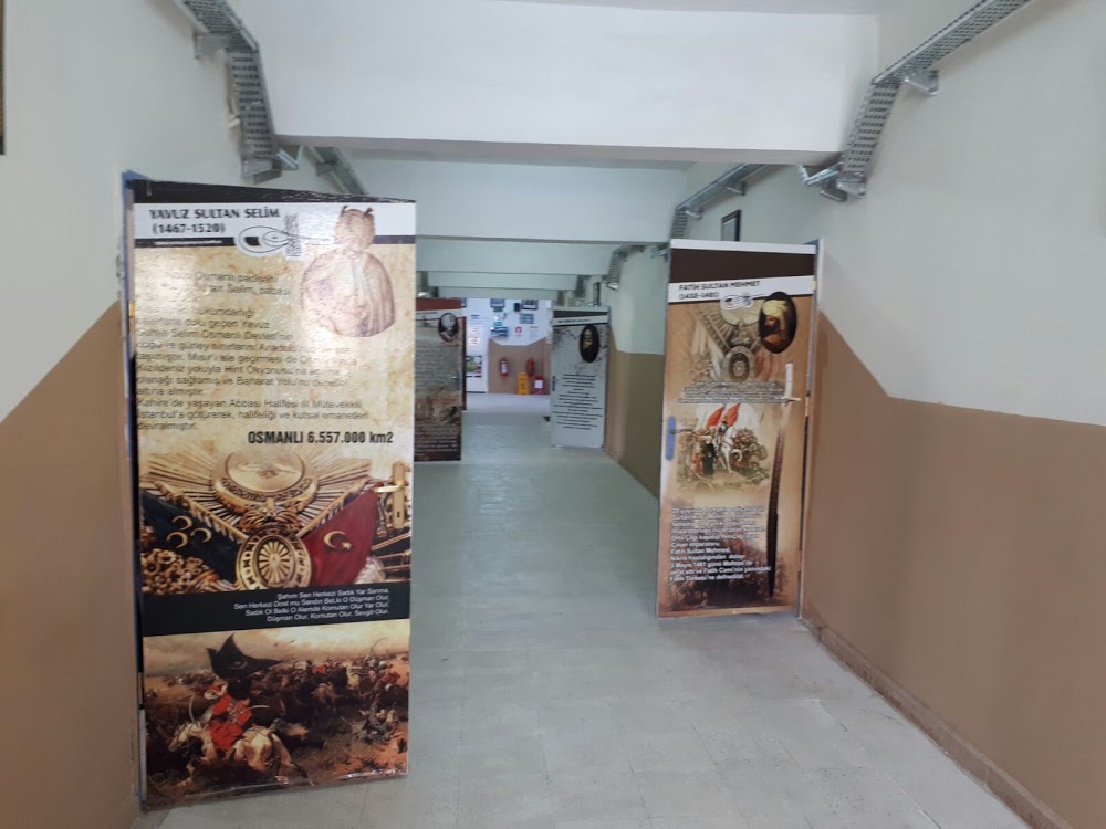 Yıprak Ortaokulu Fotoğrafları 2