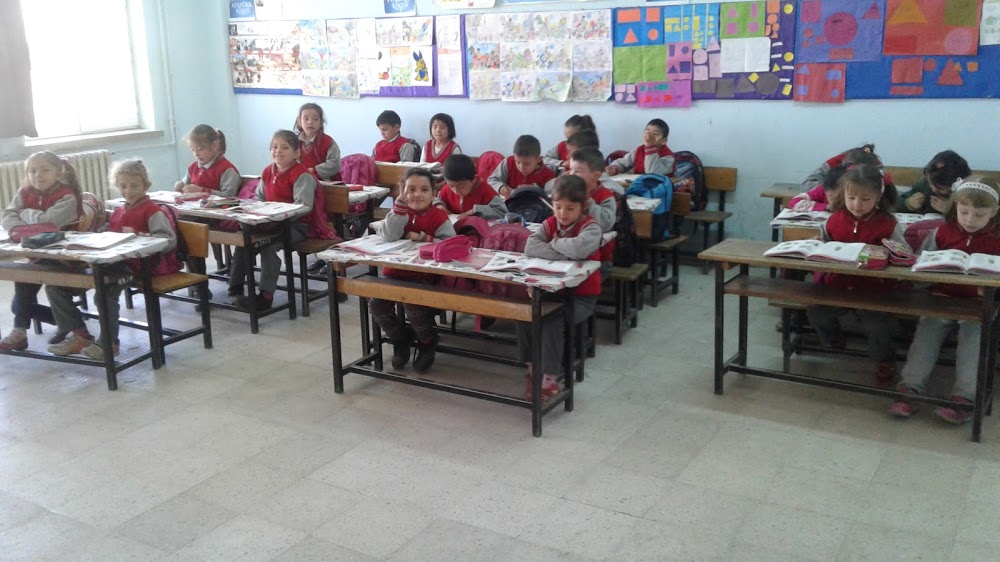 İhsaniye Bozhüyük İlkokulu Fotoğrafları 2