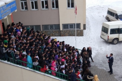 Patnos Cumhuriyet Ortaokulu Fotoğrafları 1