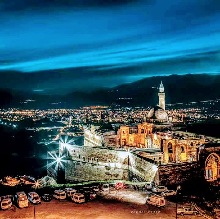 Nuhun Gemisi Ortaokulu Fotoğrafları 1