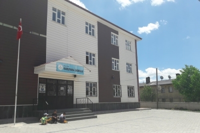 Eleşkirt Karşıyaka İlkokulu fotoğraf 2